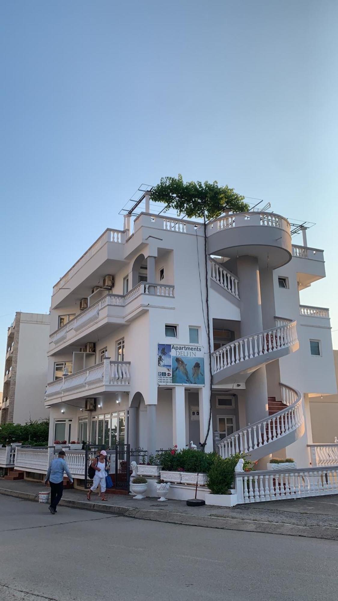Apartments Delfin Улцинь Екстер'єр фото