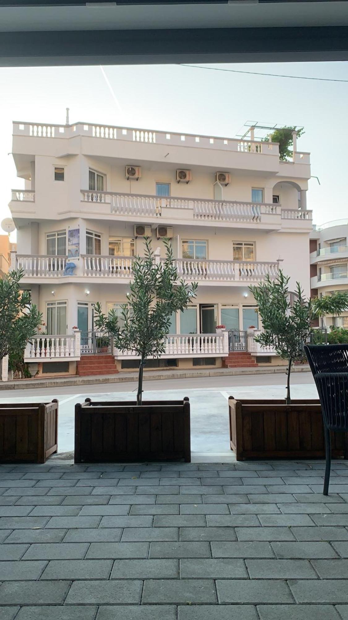 Apartments Delfin Улцинь Екстер'єр фото