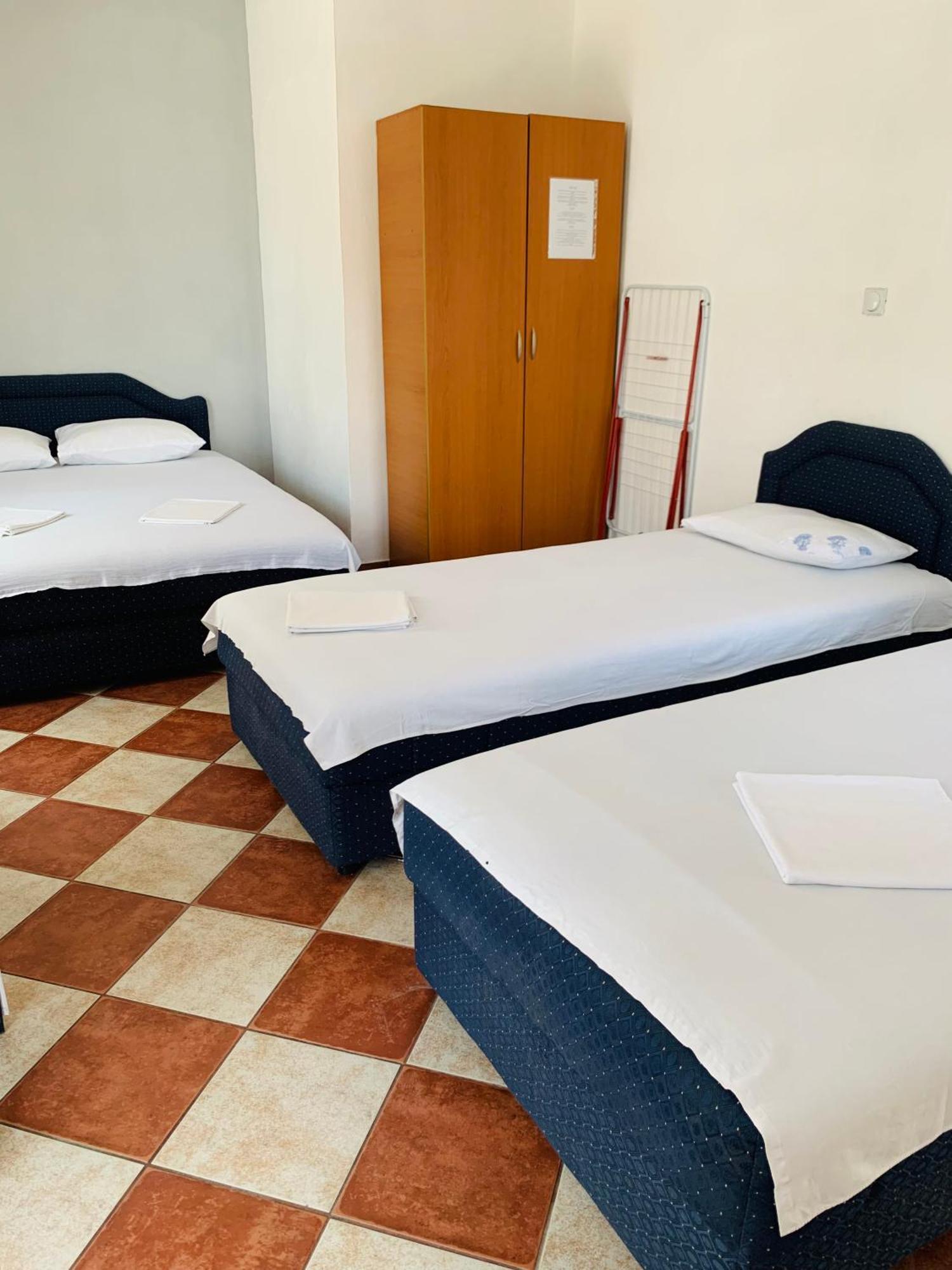 Apartments Delfin Улцинь Екстер'єр фото